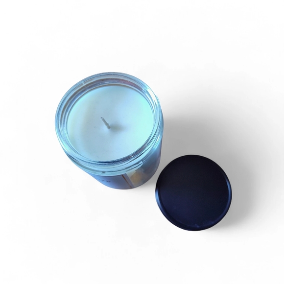 White Barn 1-wick Candle with Essential Oils - 8oz - Picture 4 of 4